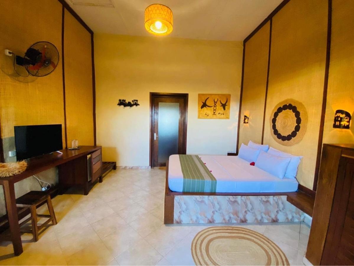 Le Jardin Exotique Hotel Antsiranana Екстер'єр фото
