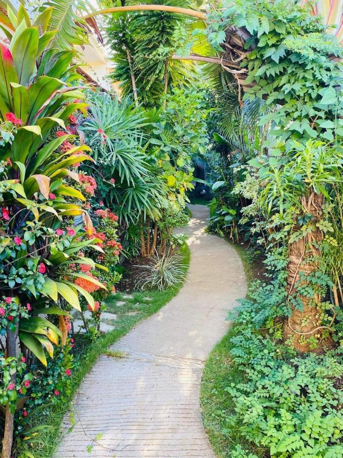Le Jardin Exotique Hotel Antsiranana Екстер'єр фото