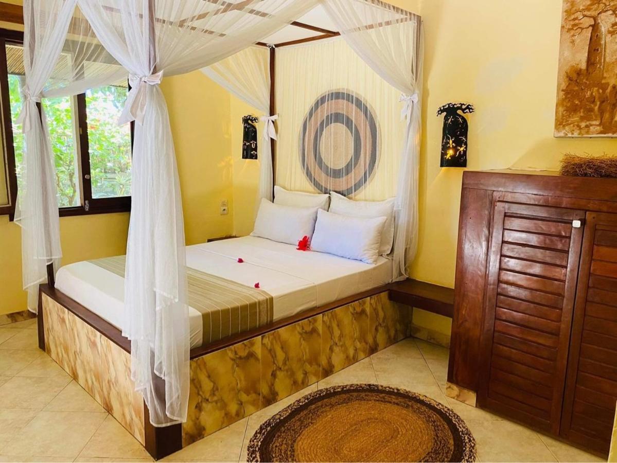 Le Jardin Exotique Hotel Antsiranana Екстер'єр фото